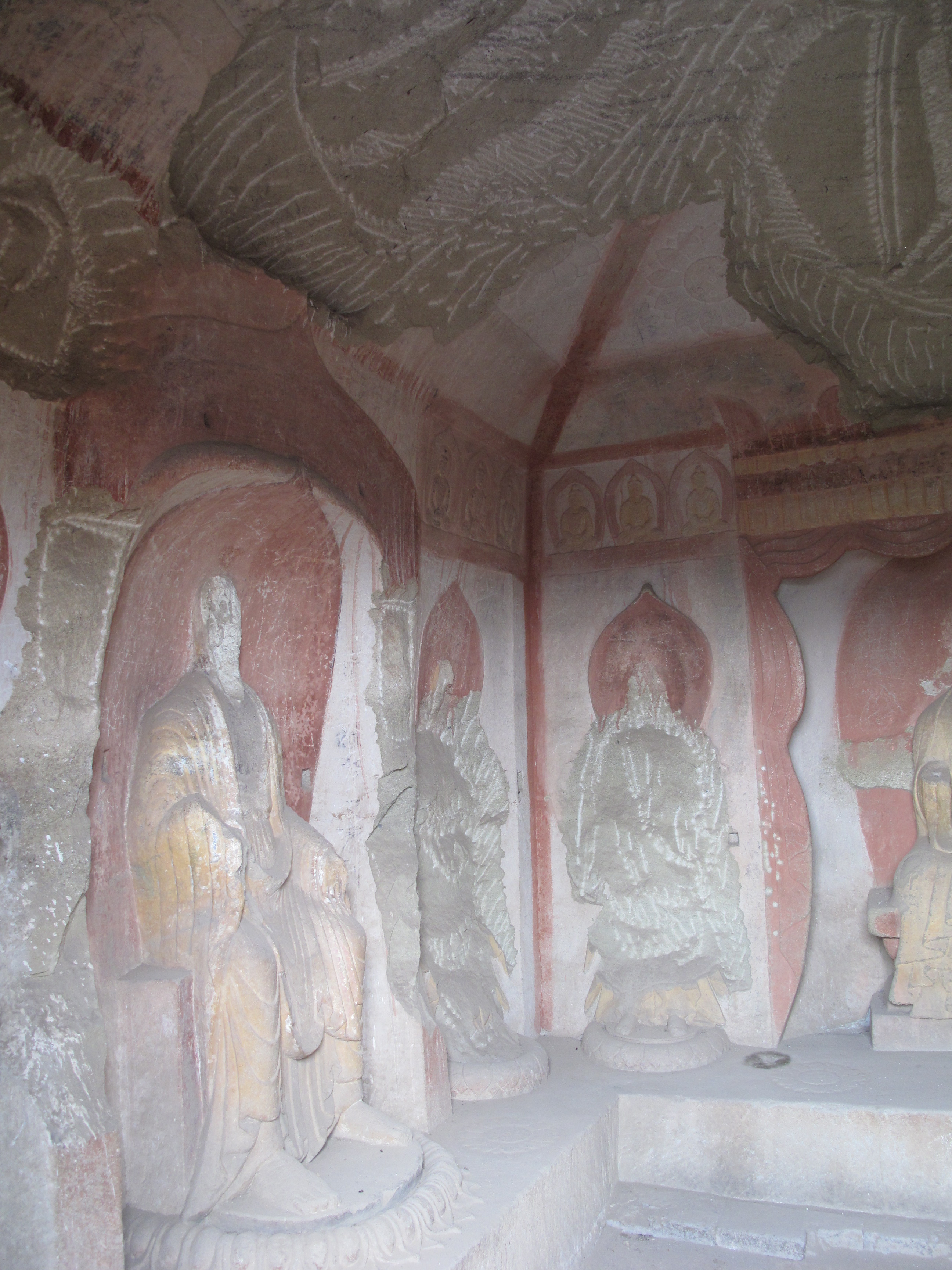Tianlongshan Cave 2 left west wall 2