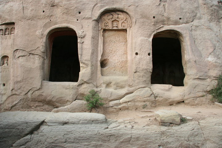 Tianlongshan Cave 3 exterior